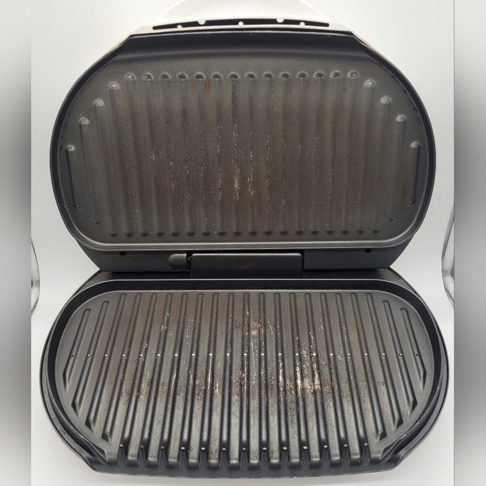 Big George Foreman Mean Lean Grilling Machine - Picture 5 of 10